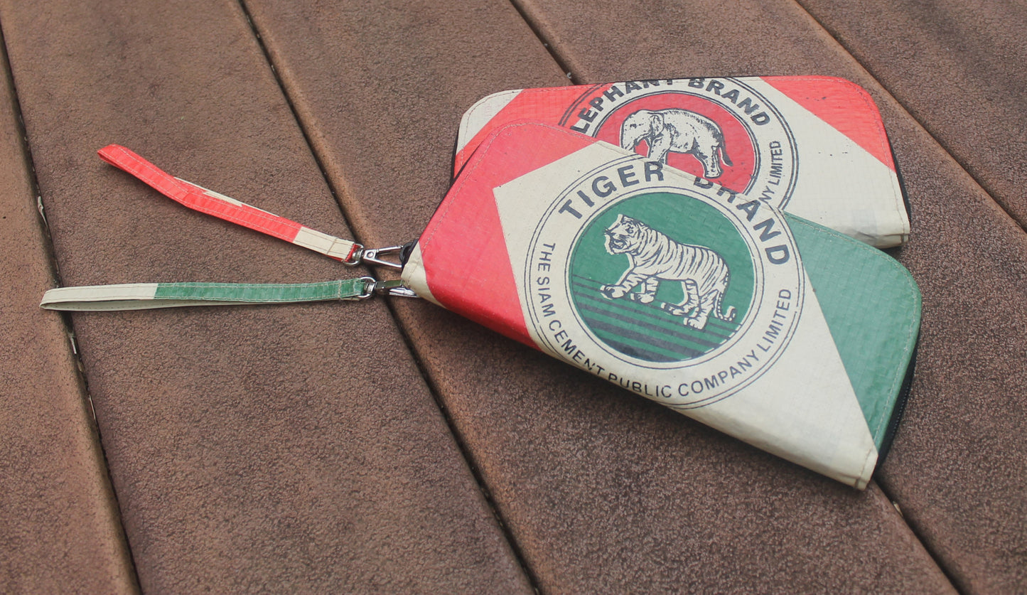 Accordion Zip Wallet