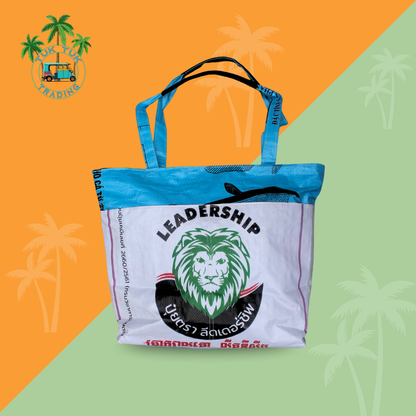 Tote bag with Lion print design from Tuk Tuk Trading